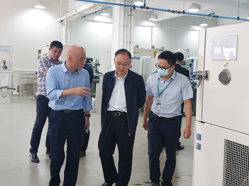 南京市一級(jí)巡視員、淮安市副市長(zhǎng)、寧淮智能制造產(chǎn)業(yè)園黨工委書記許明一行調(diào)研考察南京奧聯(lián)電子